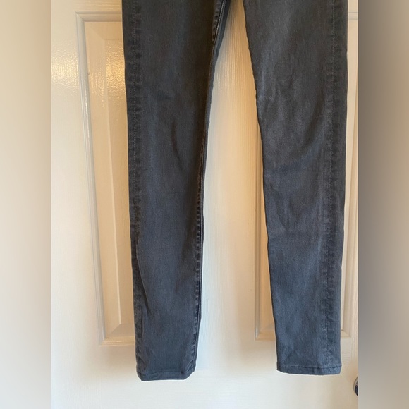 7 for All Mankind Skinny Jeans - Picture 2 of 9